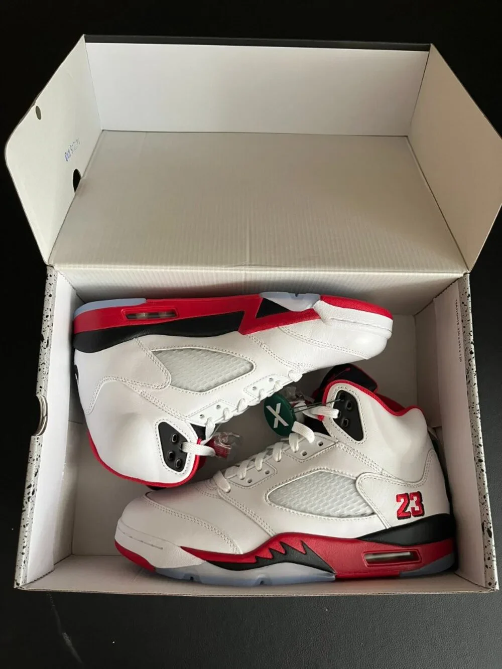 Air Jordan 5 Retro Fire Red Black Tongue 2025 Men's US 8 New
